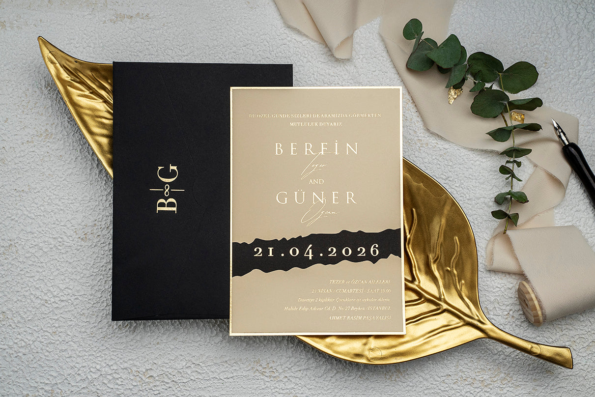 Gold and Black Modern Wedding Invitation – Elegant Minimalist Design