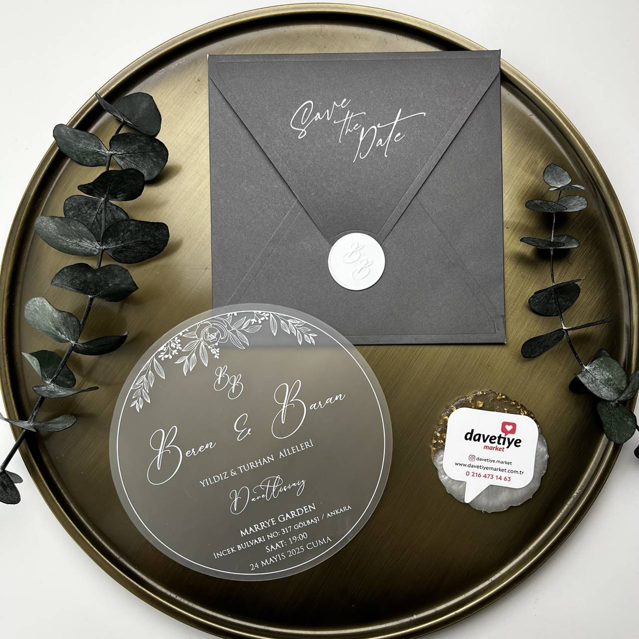 Round Transparent Acrylic Wedding Invitation with Grey Envelope